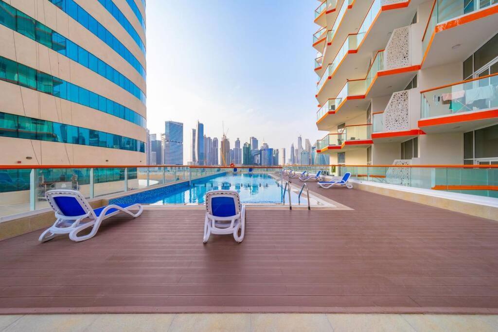 Millennium Binghatti, Business Bay - Mint Stay ドバイ エクステリア 写真